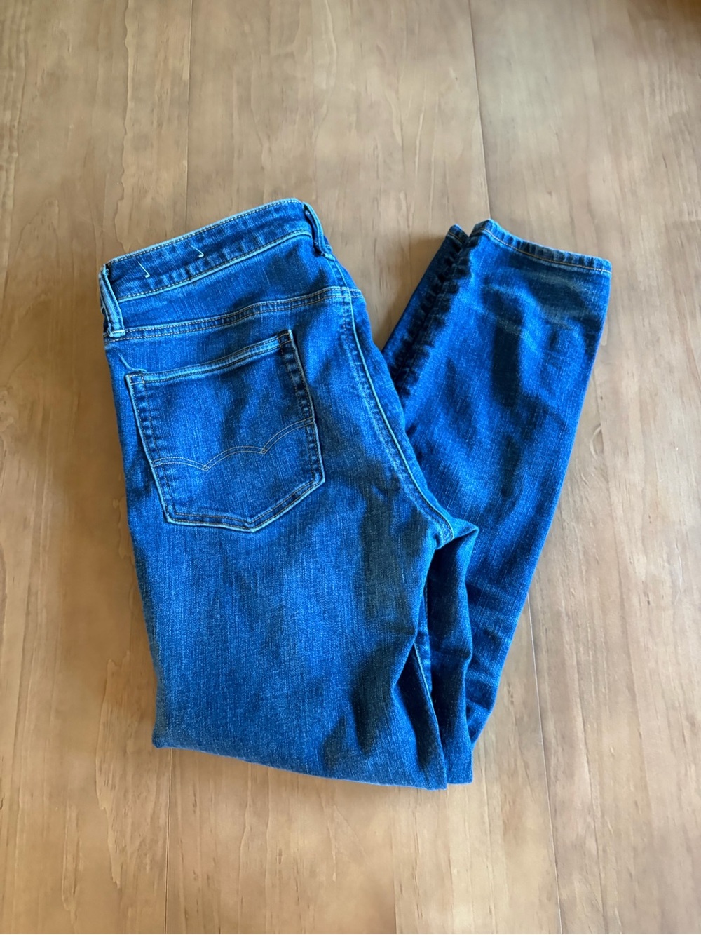 American Eagle Men’s AirFlex Skinny Jeans